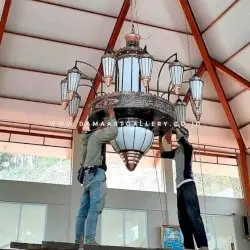 Lampu Gantung Masjid Tembaga
